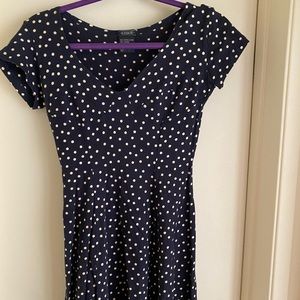 Kookaï dotted dress. Mini dress. Effortless style.